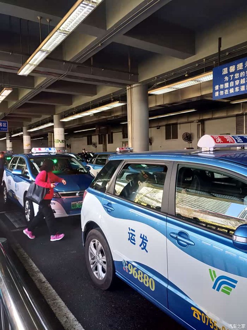 如何选择性价比高的日用百货?这个问题困扰着许多家庭主妇。